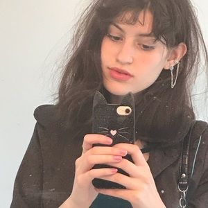 Meet your Posher, Cailin